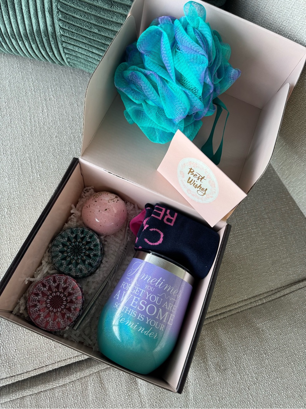 Women’s Spa Gift Set Tumbler Candles Bath Bomb Socks Self Care Gift NEW